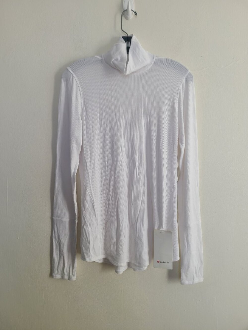NWT Lululemon Full Day Ahead Turtleneck White Size L